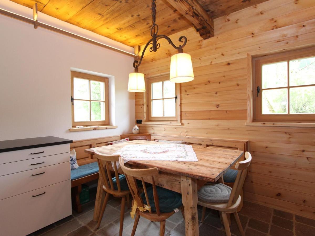 Chalet On The Ski Slope In St Johann In Tyrol Apfeldorf Extérieur photo