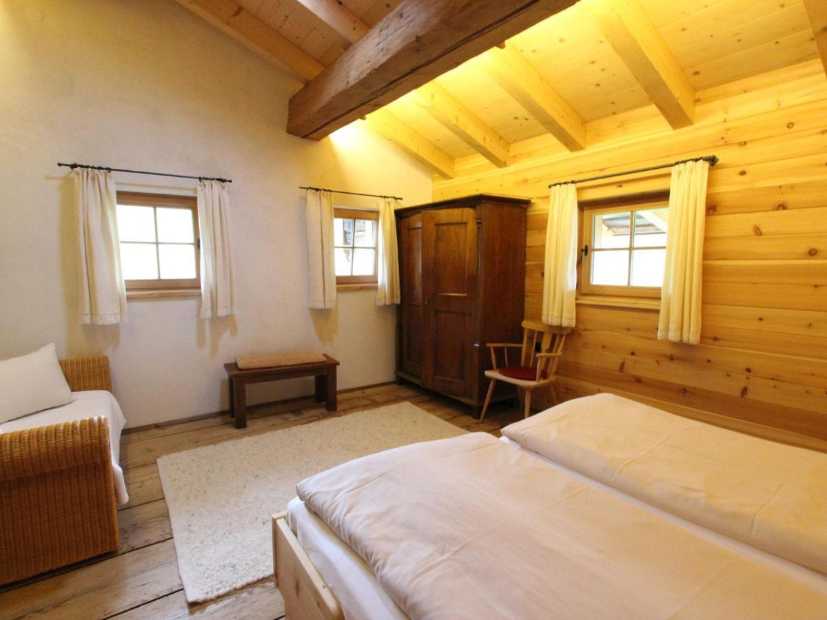 Chalet On The Ski Slope In St Johann In Tyrol Apfeldorf Extérieur photo